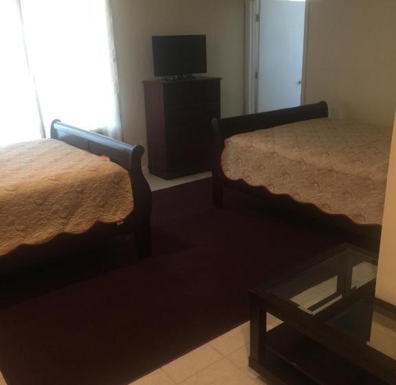 标准间, Misquamicut Beach Front Inn