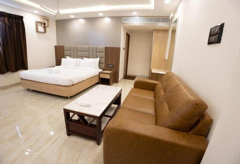 Номер Deluxe Кровать Кинг, Baby Elite By Tio   The Indian Origin Hotels