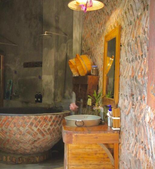 اتاق استاندارد سه نفره, đoài Homestay đường Lâm
