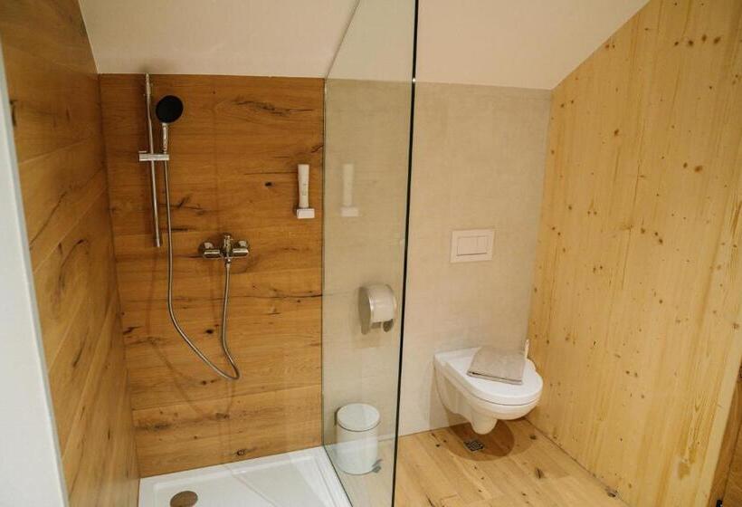 اتاق استاندارد, Sobe Rooms Jelen Jelenov Greben