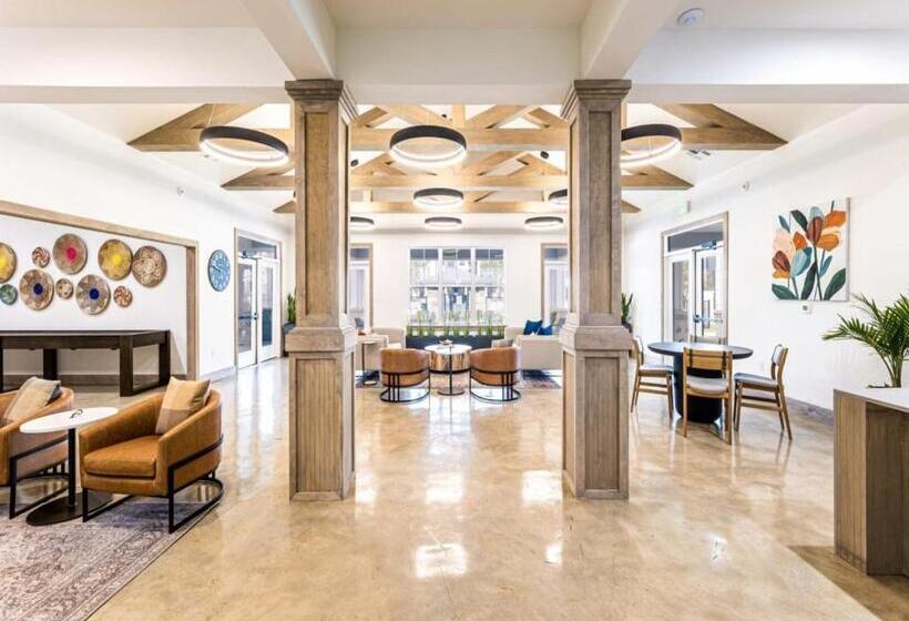 Апартаменты 2 Спальни, The Parker Austin Condos By Barsala