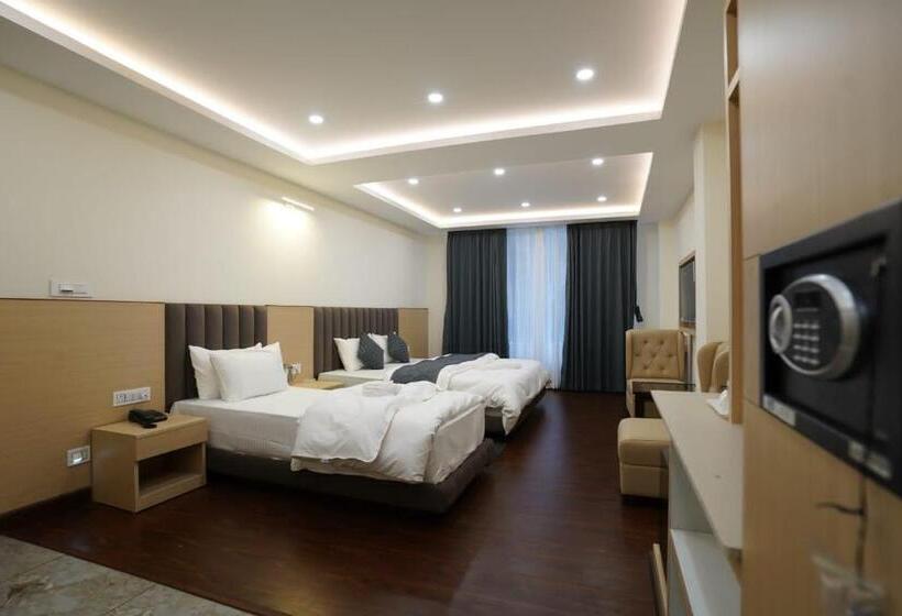 标准间, Apple Inn