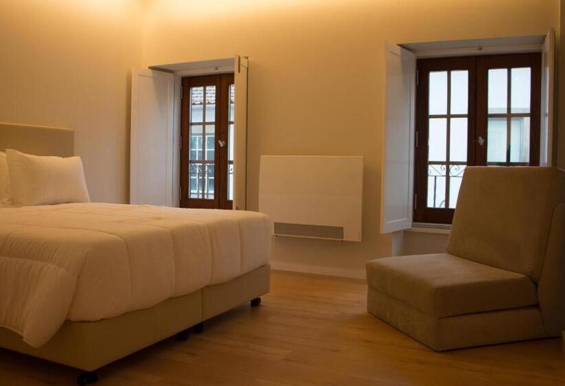 اتاق استاندارد سه نفره, Feira Hostel & Suites