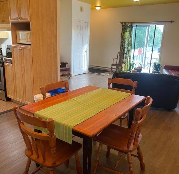 침실 3개 아파트, Auberge Du Wagon