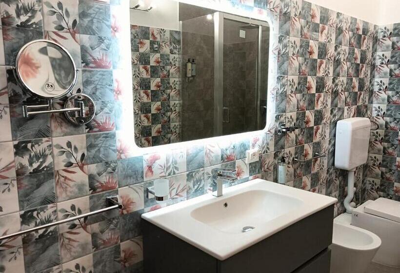 Стандартный Номер Кровать Кинг, Dojo Idro Rooms