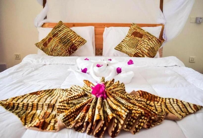 Семейный Номер, Tolo Tolo Resort