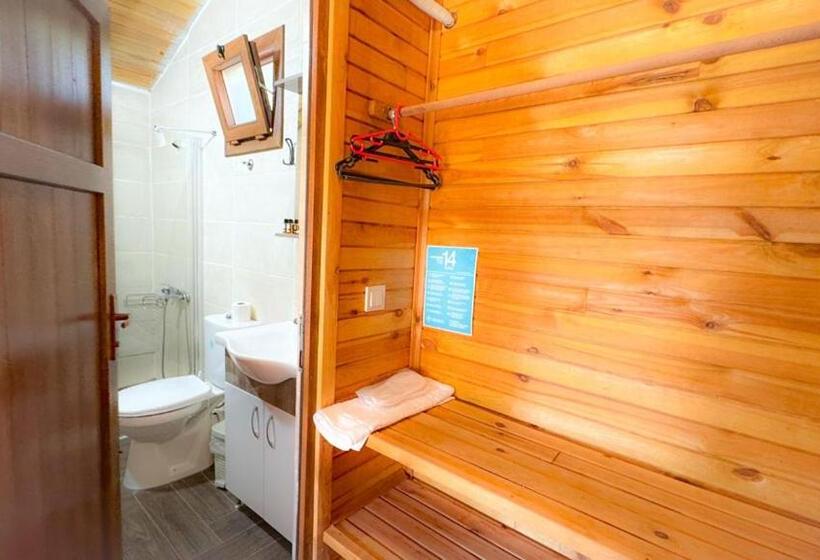 Семейный Номер, Gaia Bungalow