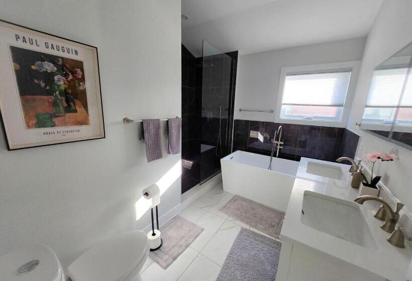 总统套房, Byward Market Luxury Guesthouse