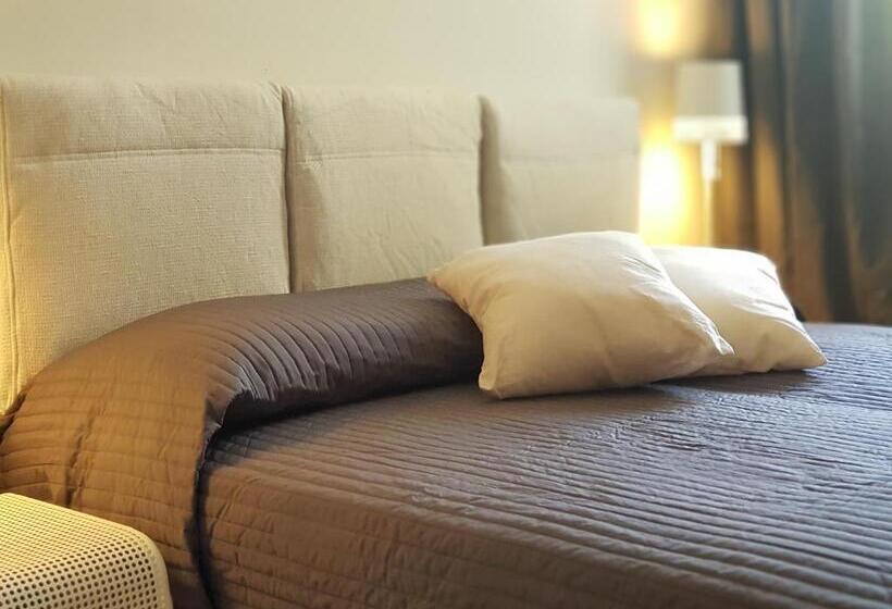 Номер Стандарт, B&b Eboli