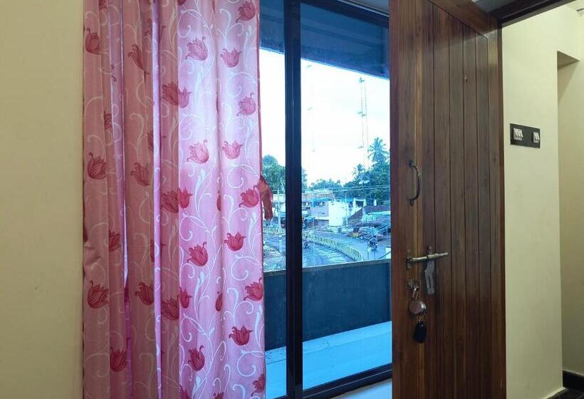 Номер Стандарт, Srm Residency