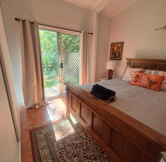 Дом 2 Спальни, Cairns Wildlife Guesthouse