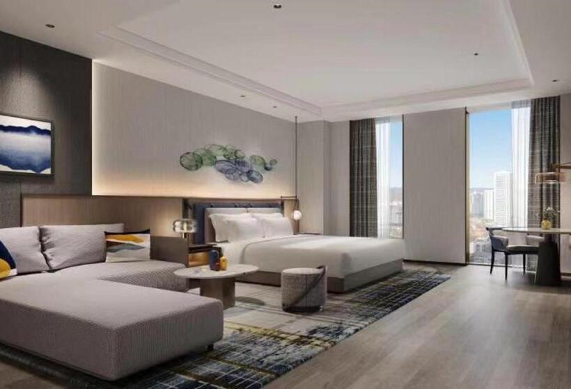 Стандартный Номер Кровать Кинг, Voco Jincheng Danhe, An Ihg