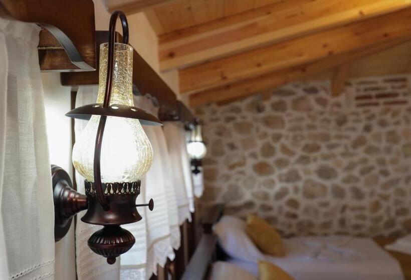 豪华家庭房间, The House Of Dollma , Inside Kruja Castle