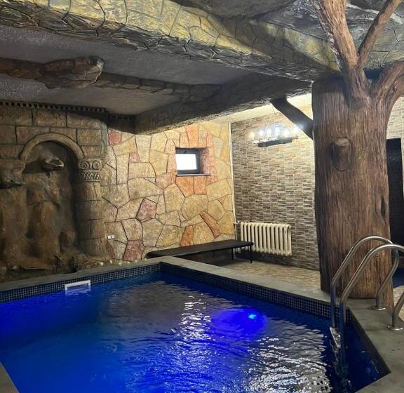 Апартаменты 1 Спальня Нижний Этаж, Z Narek