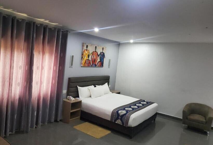 Президентский Люкс, Lagoon Beach Hotel,keta,ghana
