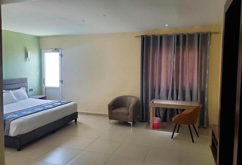 Номер Deluxe Вид на Море, Lagoon Beach Hotel,keta,ghana
