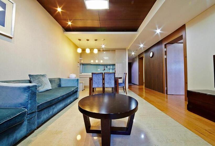 חדר דלוקס, High1 Condominium