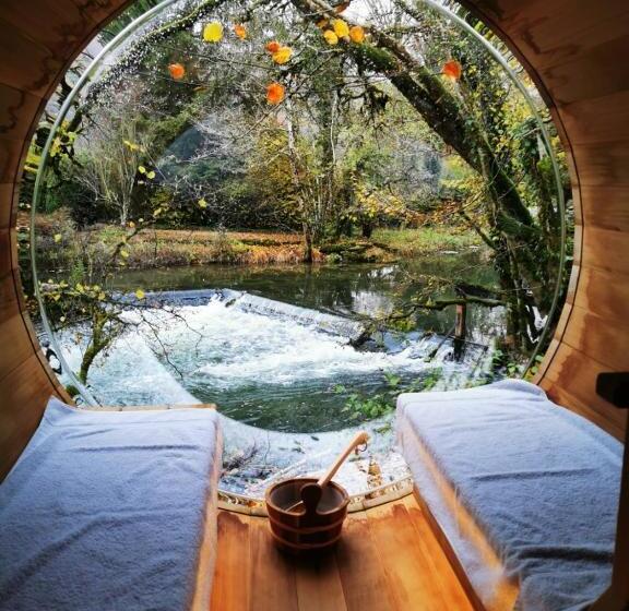 Шале 1 Спальня, La Cabane Du Pont De L Ignon Spa Hébergement Atypique Tout Confort En Bourgogne
