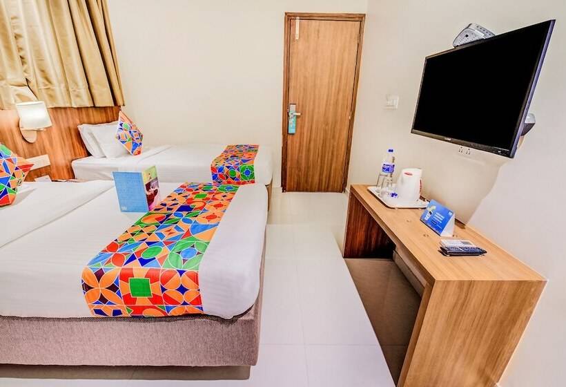 Номер Deluxe, Fabhotel Hyson International Midc