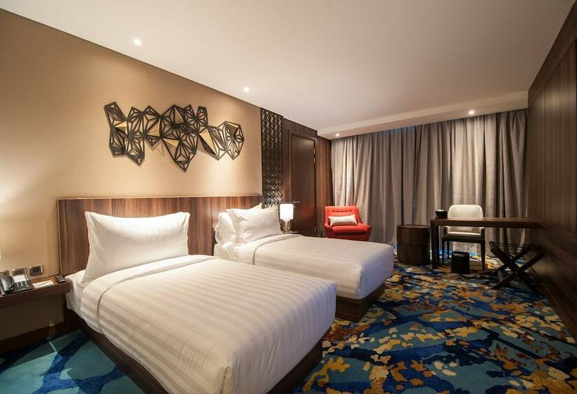 اتاق لوکس, Grand Soll Marina