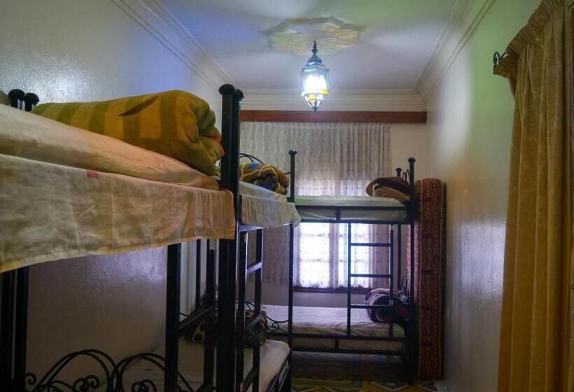 共用房间的床, Hostel Aline