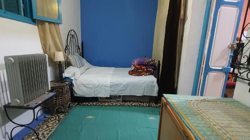 经济房, Hostel Aline