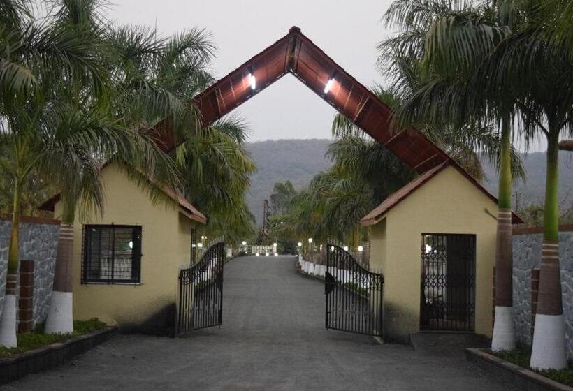 スリーベッドルーム　ヴィラ, Anand Agro Tourism Kashid