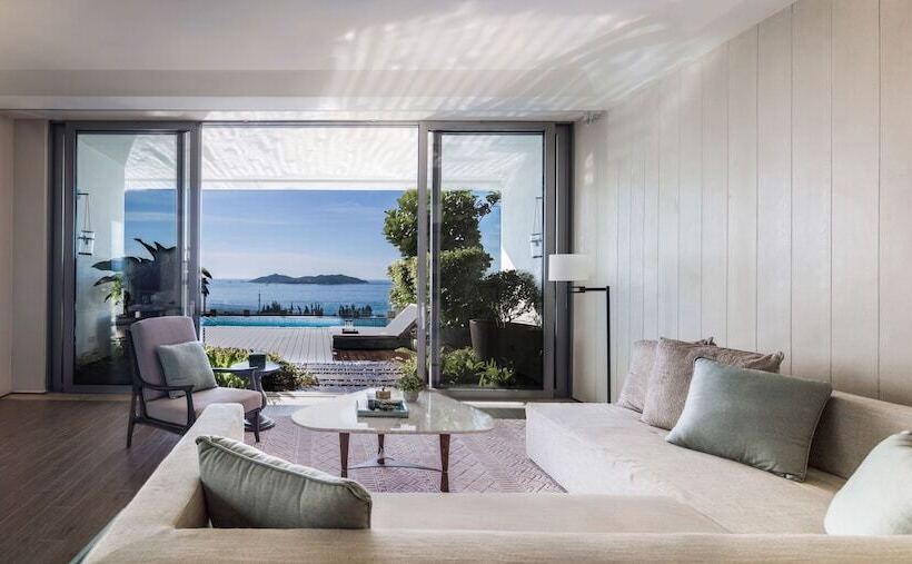 Люкс Вид на Море, Rosewood Sanya