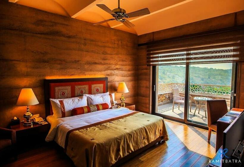 Deluxe Svit, The Lalit Mangar