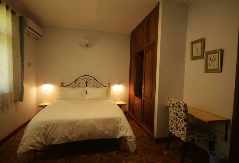 Номер Deluxe, Boulevard Inn Mt Meru