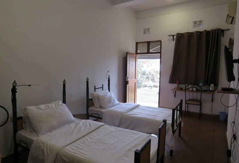 Номер Deluxe, Boulevard Inn Mt Meru