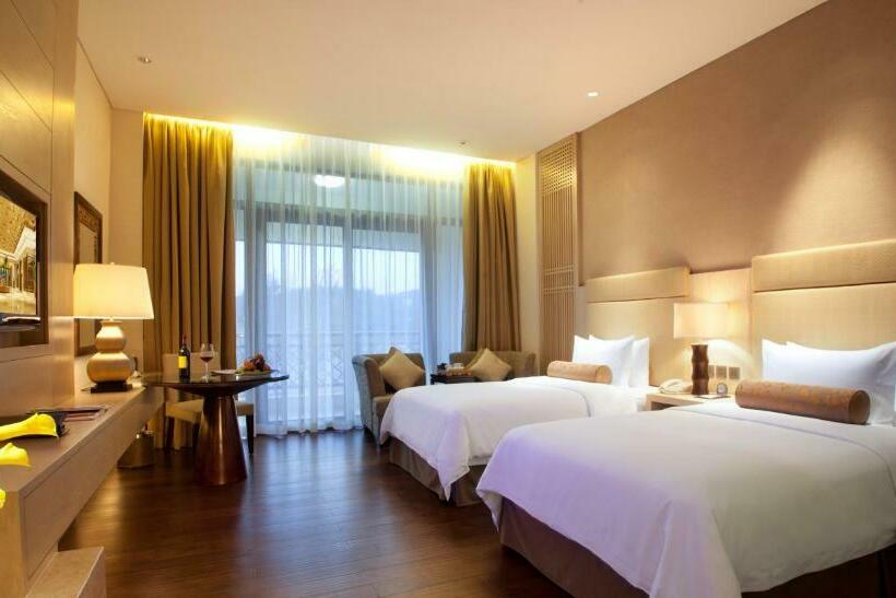 اتاق لوکس با چشم‌انداز باغ, Dahongpao Resort