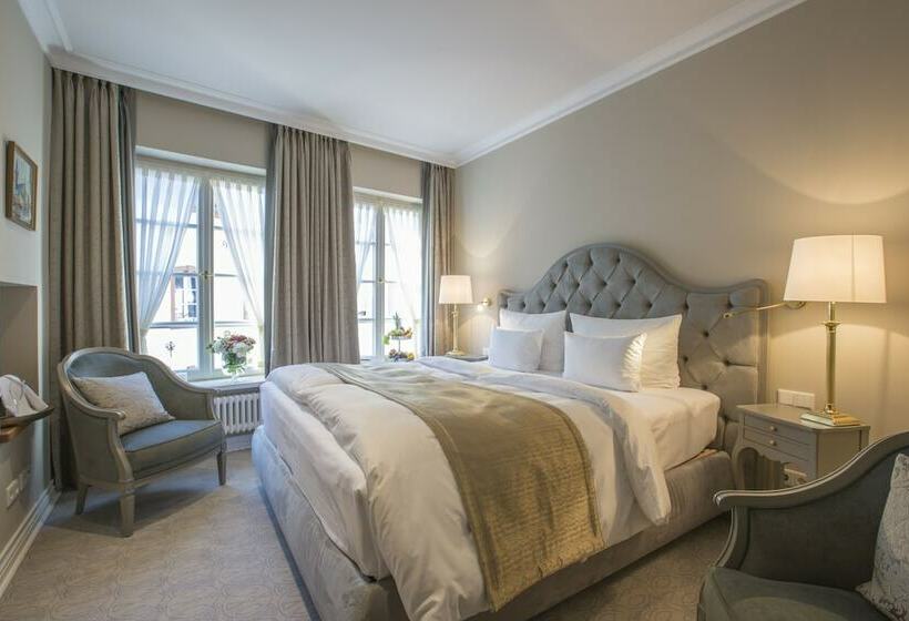 Полулюкс, Romantik Hotel Zur Glocke