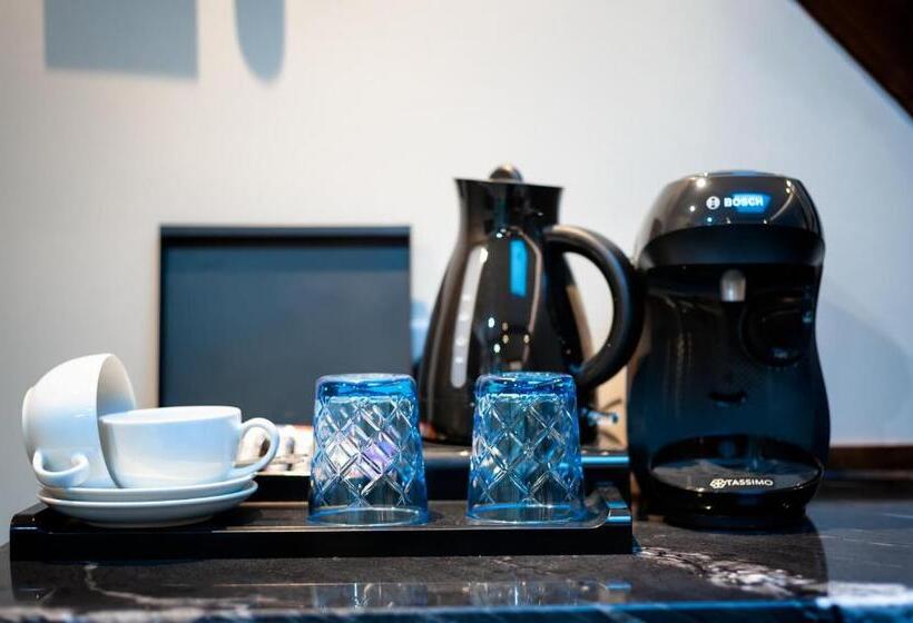 Полулюкс, The Lansbury Heritage A Sunday Hotel   Canary Wharf