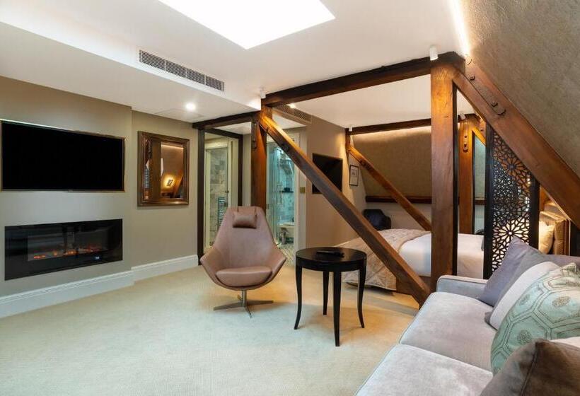 Полулюкс, The Lansbury Heritage A Sunday Hotel   Canary Wharf