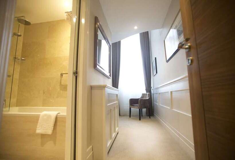 Номер Клуб, The Lansbury Heritage A Sunday Hotel   Canary Wharf