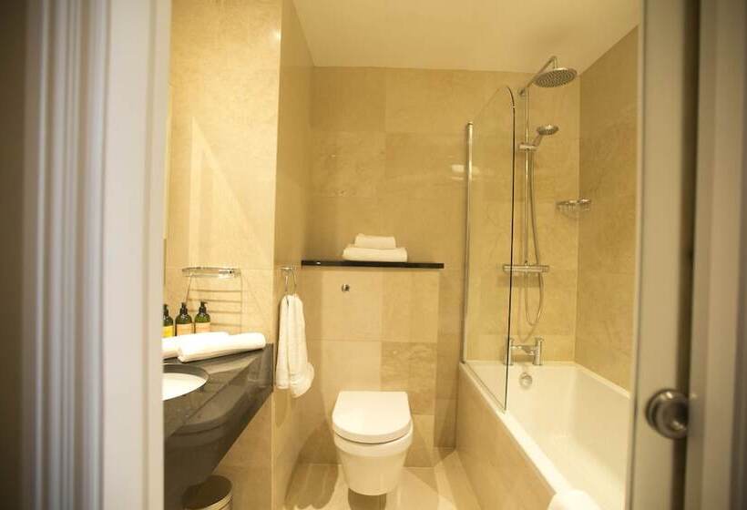 Номер Клуб, The Lansbury Heritage A Sunday Hotel   Canary Wharf