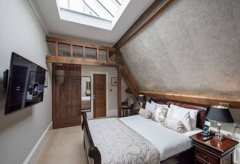 Номер Стандартный с Видом, The Lansbury Heritage A Sunday Hotel   Canary Wharf
