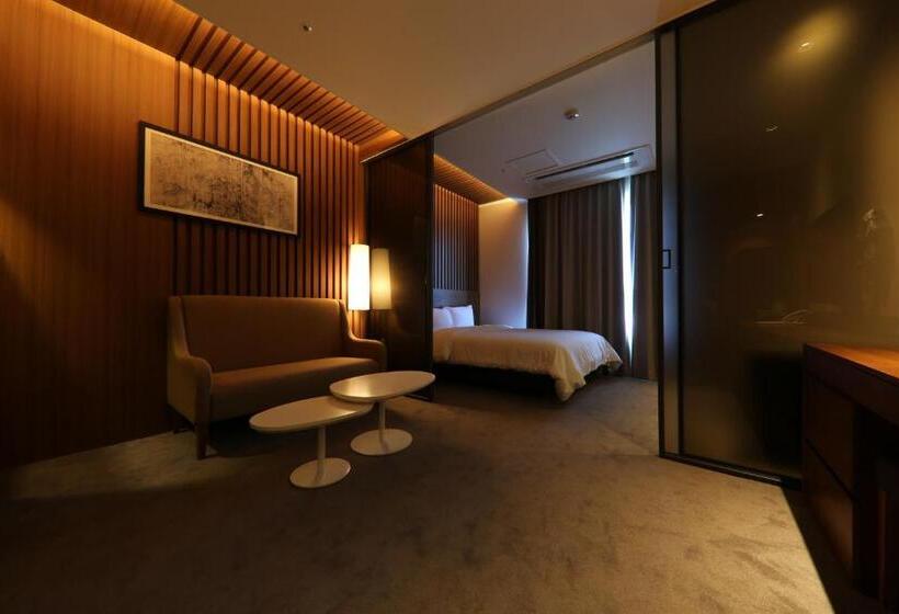 Номер Deluxe, Osong H  Sejong City