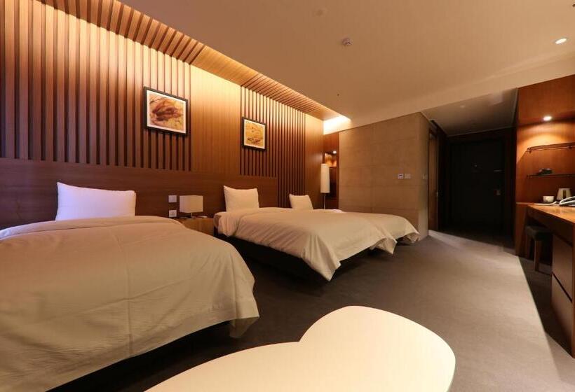 Номер Стандарт Трехместный, Osong H  Sejong City