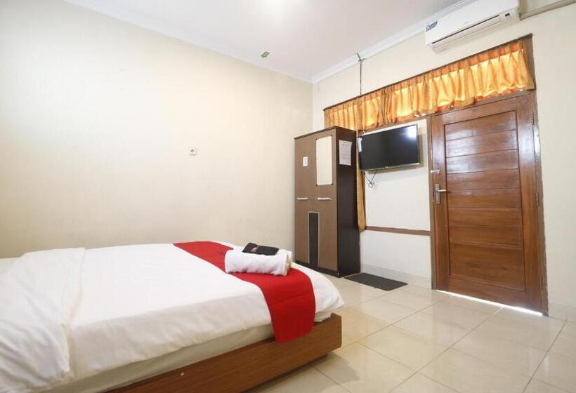 Номер Стандарт, Reddoorz Plus @ Jalan Parangtritis 2