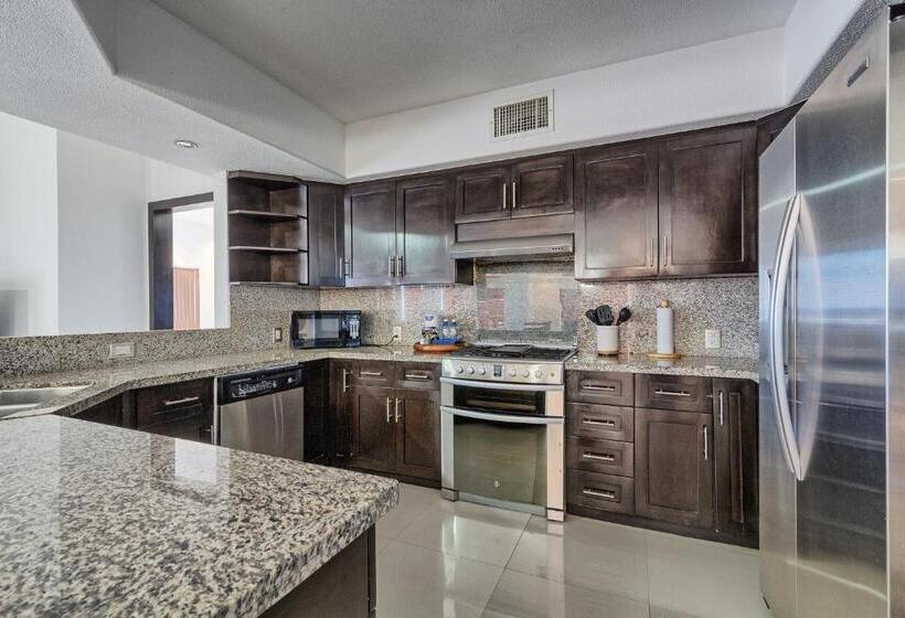 آپارتمان لوکس 1 خوابه, Laguna Shores Resort