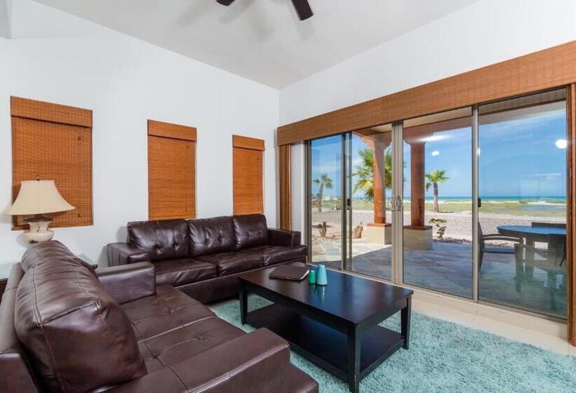 آپارتمان 3 خوابه, Laguna Shores Resort