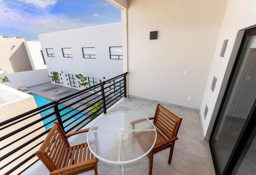 اتاق استاندارد با تخت بزرگ, Laguna Shores Resort
