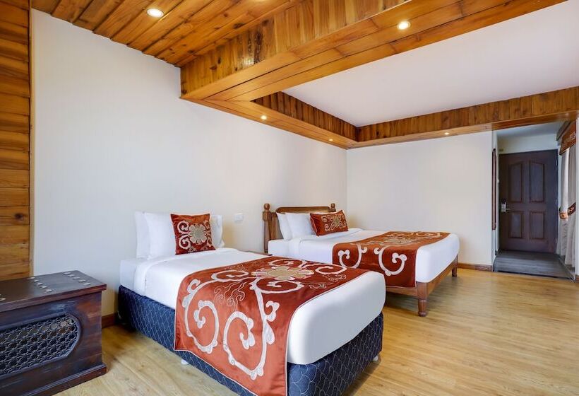 Трехместный Номер Премиум, Summit Hermon Hotel & Spa