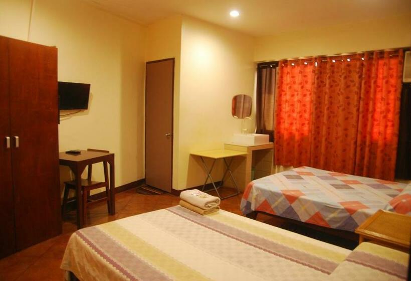 패밀리 룸, Centro Mactan Suites