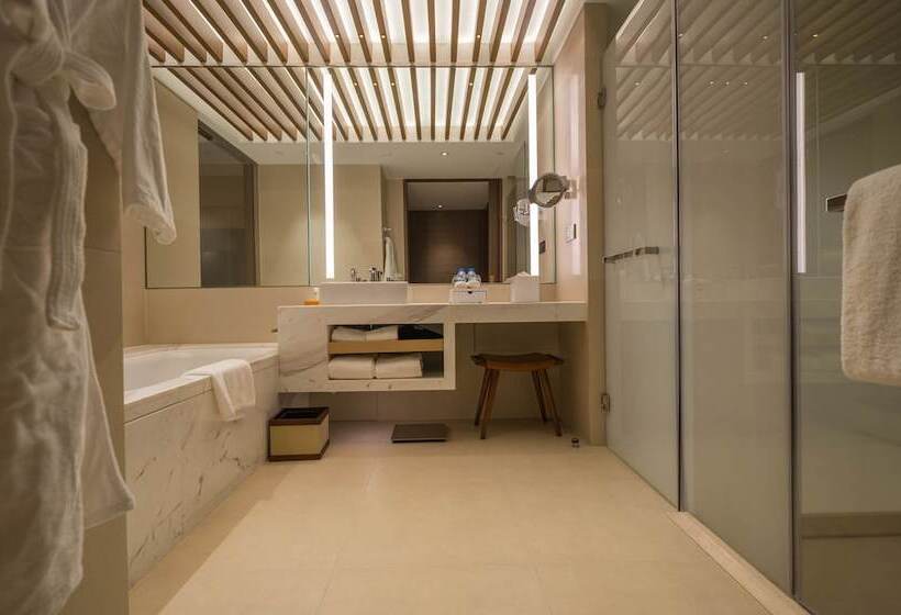 Номер Клуб, Hyatt Regency Xiamen Wuyuanwan