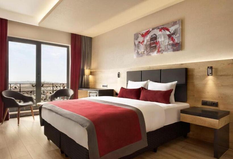 Номер Стандарт, Ramada Encore Gebze