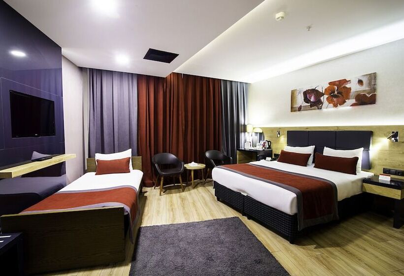 Номер Стандарт, Ramada Encore Gebze