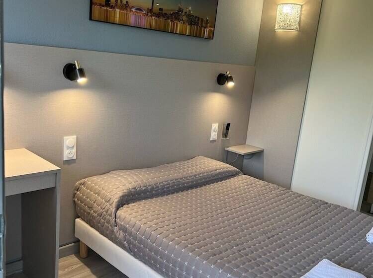 Номер Стандарт, Fasthotel Roissy   Saint Witz